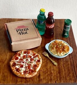 14 pcs set 1:12 Pizza Hut slices miniature drink to go box Cheese shaker  pasta