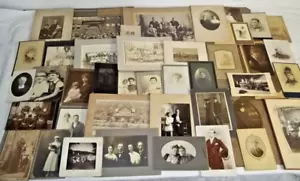 Lote 80 fotos antiguas en blanco y negro retratos familiares hombres mujeres principios de 1900 - Imagen 1 de 9