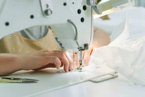 Sewing Seamstress Service Business Plan - Afbeelding 1 van 3
