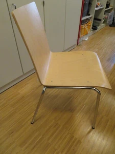 1 Stück Thonet 163 Stapelbarer Stuhl (insgesamt 7 Stück vorhanden) - Bild 1 von 17