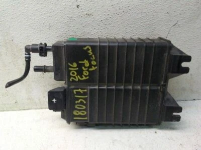 Bote de vapor de combustible Vin 2,0 L para Ford Focus 2016 sedán Foto 1 de 4