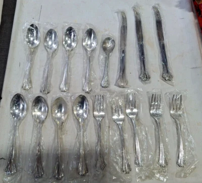 Lote de 17 American Chippendale F.B. Ropa plana plateada Rogers Foto 1 de 3