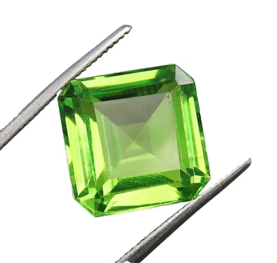 10 Ct Natural Peridot Green Radiant Cut Certified Loose Gemstone Halloween Offer - Image 1 of 4