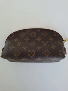 Kosmetik Tasche Louis Vuitton Cosmetic Pouch Unbenutzt Monogramm 19/ 12/ 6 Cm - Bild 1 von 8