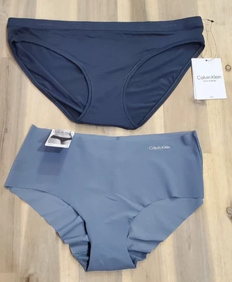 Ropa interior de bikini e invisibles para mujer Calvin Klein talla pequeña azul Foto 1 de 4