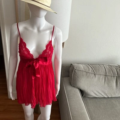 Victoria Secret Red Lace Bow 90’s Sexi Cute Y2K Baby Doll Top Size M  - Image 1 of 4