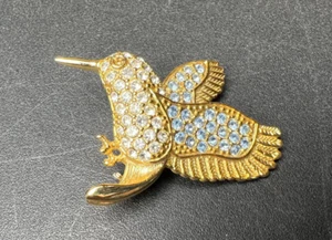 Vintage Costume Jewelry Gold-tone Rhinestone Hummingbird Brooch - Picture 1 of 3