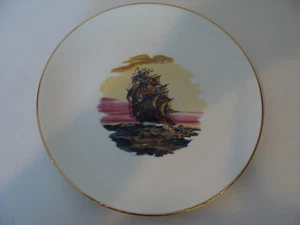 Spanish Galleon at Sea vintage 10" Collector Plate gold rim - Bild 1 von 2