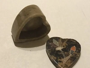 Heart Shaped Soapstone with Inlaid Abalone Shell Jewelry Trinket Box - Picture 1 of 6