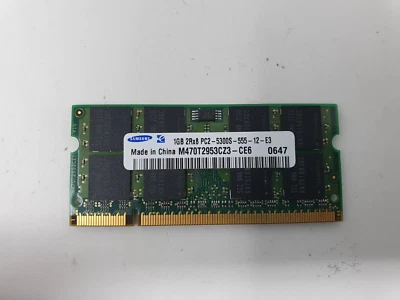 Apple MacBook Pro A1212 RAM Memory 1GB DDR2 PC2-5300S Samsung M470T2953CZ3 - Image 1 of 4