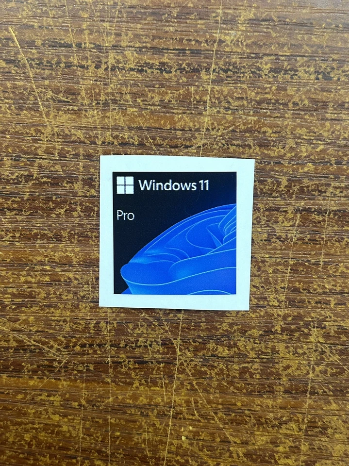 1x Windows 11 Pro Desktop / Laptop sticker label (NEW) - Image 1 of 1