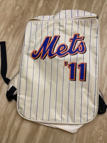 New York Mets Nylon SGA Back Pack. 2011 Cover