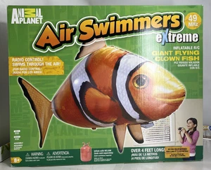 Luftschwimmer extrem riesiger fliegender Clownfisch ToysRus Tier Planet Helium erforderlich - Bild 1 von 10