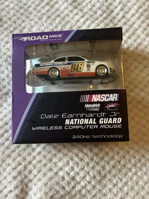 NASCAR Dale Earnhardt Jr. 88 Wireless Optical Scroll Mouse National Guard Chevy - Image 1 of 4