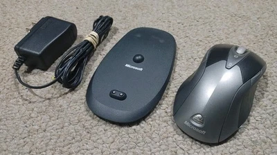 Rare Retro 2006 Microsoft Wireless Laser Mouse 8000 Bluetooth Rechargeable PC  - Image 1 of 4