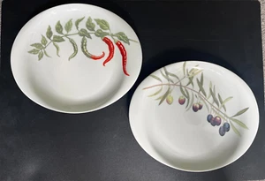 2 x JERSEY POTTERY MEDITERRANEAN PLATES OLIVE & CHILLI DESIGNED BY ANN SWAN - Picture 1 of 3