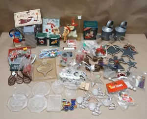 Vintage Weihnachtsschmuck Set 80er Feiertage Santa Schneemann Bauernhof Land schneller Versand - Bild 1 von 23