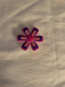 Jibbitz for Crocs Shoe Charms Flower Large Pink Purple NWOT - Picture 1 of 4