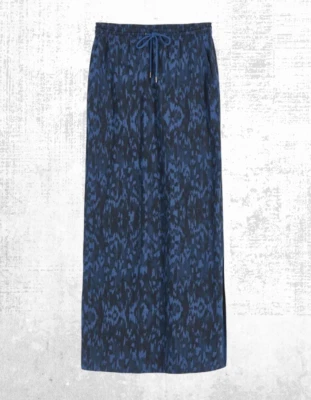 Ex HUSH Women’s Jersey Maxi Skirt in Ikat Blue - Image 1 of 3