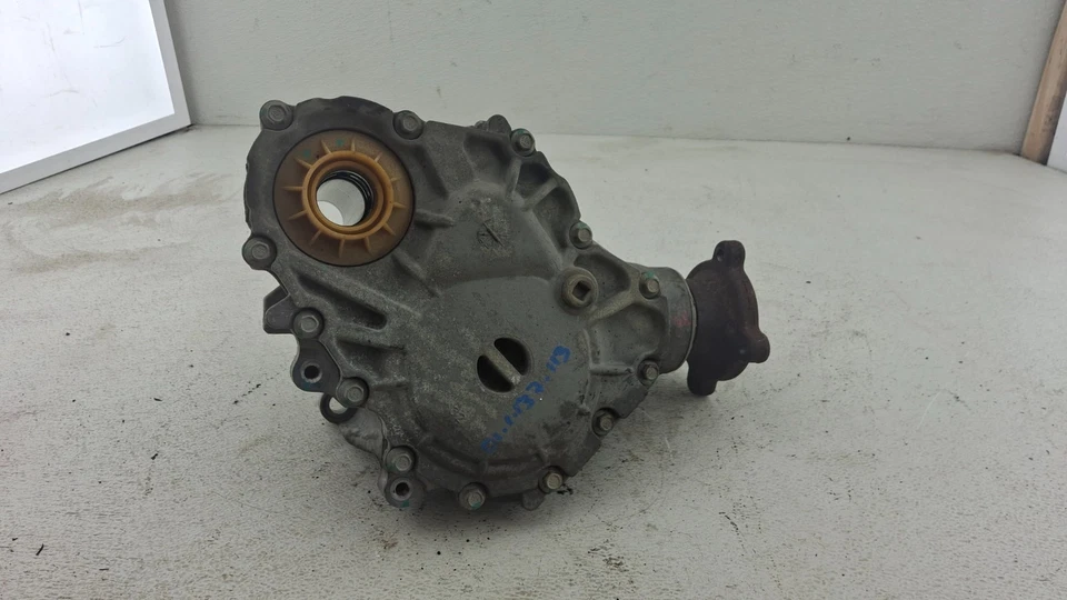 Ford Explorer 2011-2015 caja de transferencia delantera millas 100 k Foto 1 de 4