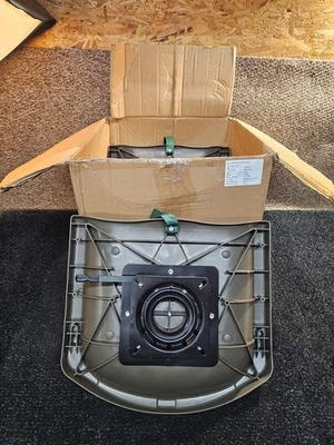 (QTY 2) Plastic Padded Green folding Boat Seat With Locking Swivel Mount 41353 - Image 1 of 4