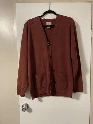 L.L. Cárdigan suéter Bean 100 % lana de cordero con botones color óxido para hombre mediano alto Foto 1 de 4