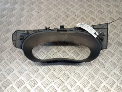 RENAULT TRAFIC SL27 DCI E5 2006-2013 INSTRUMENT CLUSTER CLOCKS SURROUND TRIM - Image 1 of 4