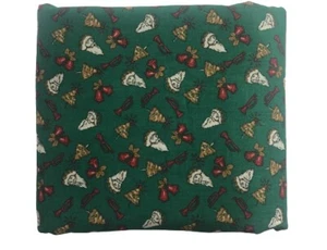 5+yards x 45” Christmas Fabric ~ Green and Red Print ~ Cotton - Picture 1 of 3