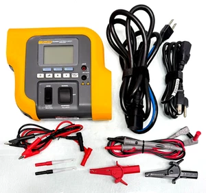 FLUKE BIO MEDICAL ESA609 ELEKTRISCHES SICHERHEITSANALYSATOR TRAGBARES MESSGERÄT. ''115 VAC'' - Bild 1 von 24