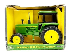 1/16 John Deere 4230 Tractor with Front Wheel Assist - Picture 1 of 3