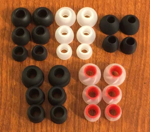 Silicone Ear Tips For Bowers & Wilkins C5 In-ear Headphones Ear Buds - Picture 1 of 7