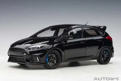 1/18 AUTOart Ford Focus RS - 2016 - negro (shadow black) - 72952