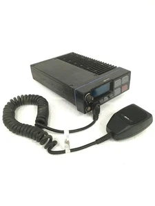M/A-COM M7100 IP - MAHG-N8MXX Mobile Radio, Mic MC101616V1,WORKING FREE SHIPPING - Picture 1 of 8