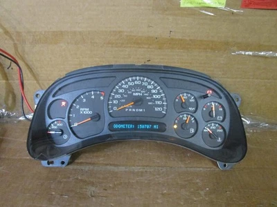 03 04 05 06 Cuadro de instrumentos velocímetro Chevy Silverado 150 k millas 15101851 Foto 1 de 4