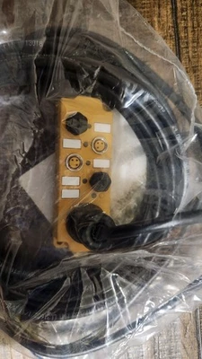 Turck VB 403M-PX5-5  Multibox Junction Box - Image 1 of 4