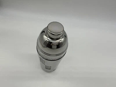 Martini Shaker made in India has instructions for over 15 cocktails - Image 1 of 4