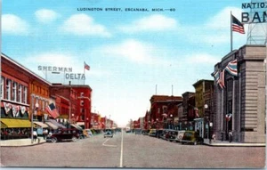 Michigan Postkarte Escanaba MI Ludington Street alte Autos Sherman Delta Beschilderung - Bild 1 von 2