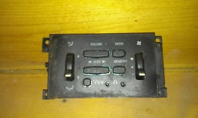 INTERRUPTOR DE AIRE Y RADIO TRASERO FORD EXPLORER OEM 1997 Foto 1 de 2