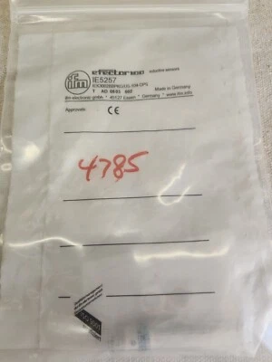 NEW IFM EFECTOR IEK3002BBPKG/US-104-DPS-IE5257 PROXIMITY SENSOR IE5257.  - Image 1 of 2