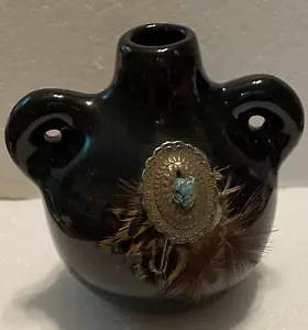 Estate Find VINTAGE BLACK POTTERY Native American Vase SIGNED 5.5'' - Picture 1 of 12