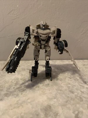 Transformers Dark of the Moon Deluxe Class Sideswipe COMPLETE - Image 1 of 4