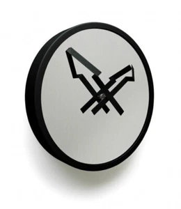 Contempory Wall Clock, Mirrored Design, Unique placement. - Picture 1 of 2