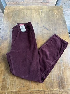 Levi's 724 Straight Jean High Rise Slim Burgundy Maroon Corduroy 14 Women's New - Picture 1 of 16