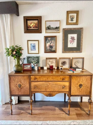 Impresionante aparador buffet jacobino antiguo auténtico casi perfecto estado Foto 1 de 4