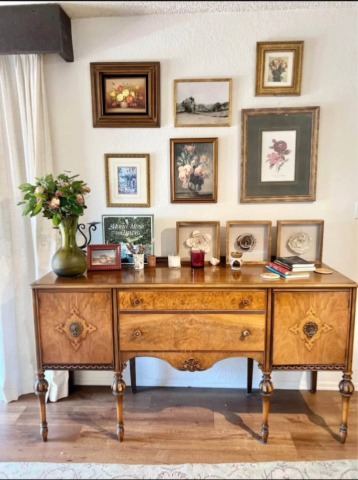 Impresionante aparador buffet jacobino antiguo auténtico casi perfecto estado Foto 1 de 4