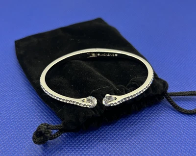 NUEVO Brazalete Brazalete Givenchy Cristal y Pavé Bisagras Foto 1 de 4