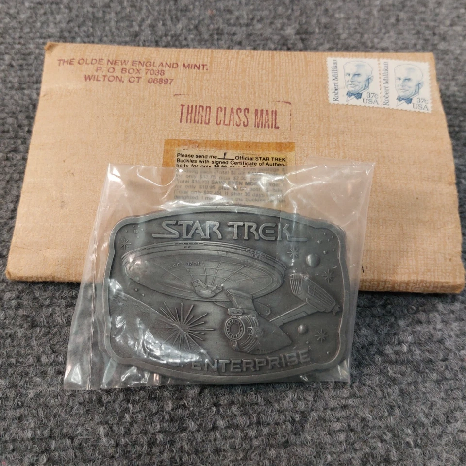 Hebilla de cinturón vintage 1983 Star Trek USS Enterprise antigua Nueva Inglaterra como nueva con correo Foto 1 de 4