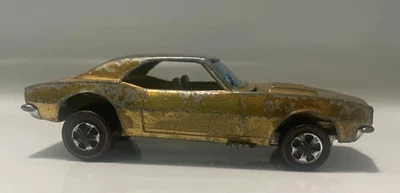 HTF HK GOLD / GREEN INT 1968 HOT WHEELS REDLINE CUSTOM CAMARO EARLY TM BASE READ - Image 1 of 4