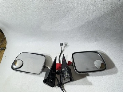 Dodge Ram 1997 espejos retrovisores laterales ajustables eléctricos - 1500, 2500, 3500 Foto 1 de 4