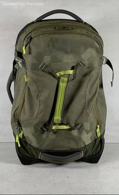 Eagle Creek Green Zip Pockets 2 Rolling Wheeled Carry On Travel Luggage Suitcase - Image 1 of 4